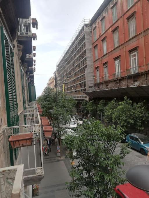 נאפולי Capa E Coda Appartamento In Centro Storico מראה חיצוני תמונה
